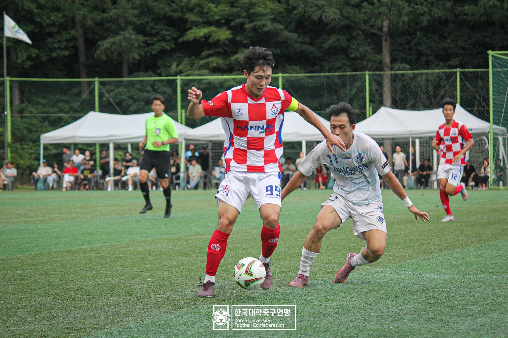 [제62회 추계대학축구연맹전] “간절함이 통했다” 주장 완장 이어받은 한남대 이승현, 혼란 속 중심 잡고 8강 견인