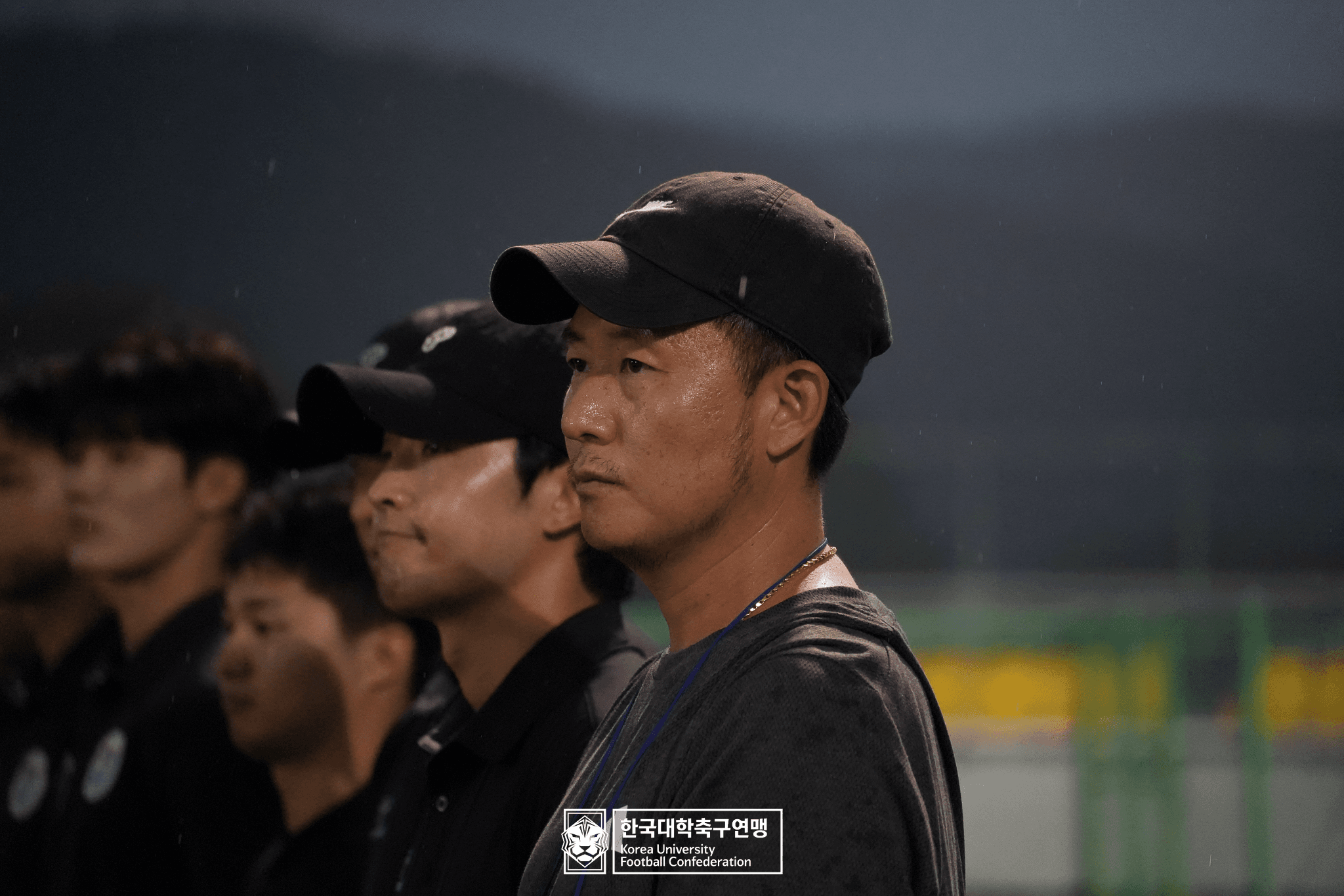 [제21회 1·2학년 대학축구연맹전] ‘낙뢰·연장·승부차기’ 모두 넘었다…선문대 최재영 감독이 전한 우승의 의미